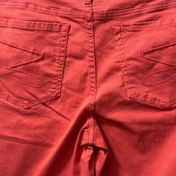 Seven7 Womens Sunset Bermuda Pink  Denim Shorts Size 12 Cotton Blend - Picture 9 of 11